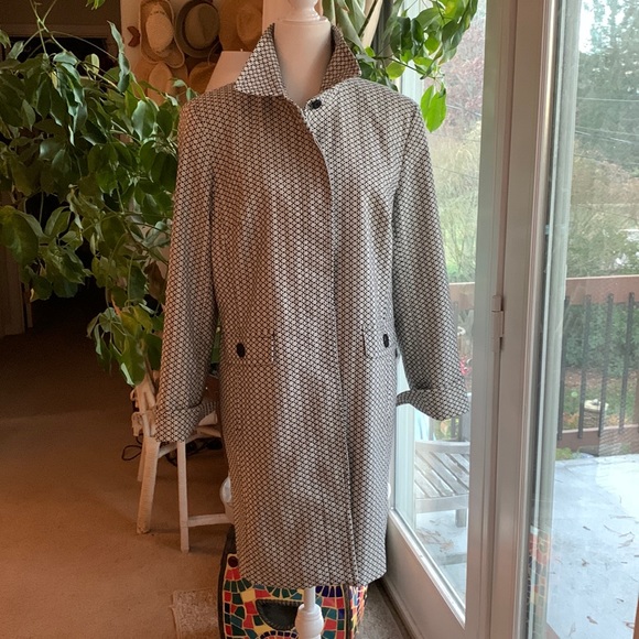 Apt. 9 Black & White Coat Sz. 14 - Picture 2 of 9